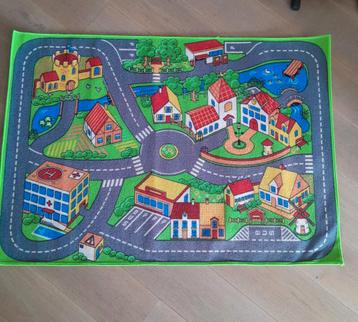 Speelkleed beschikbaar voor biedingen