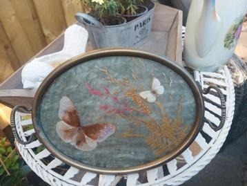 Mooi klein oud Art-Deco dienblaadje met vlinders en bloemen  beschikbaar voor biedingen