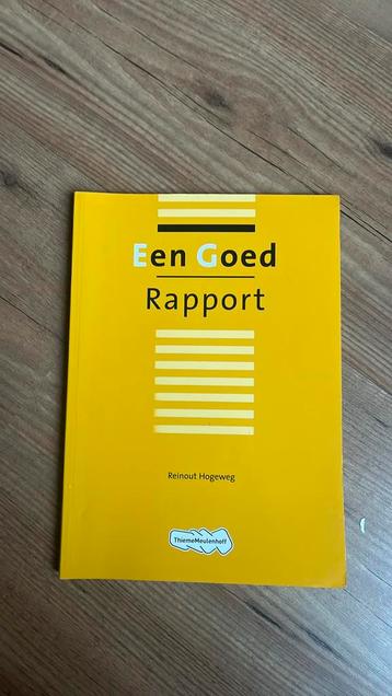 Een goed rapport beschikbaar voor biedingen