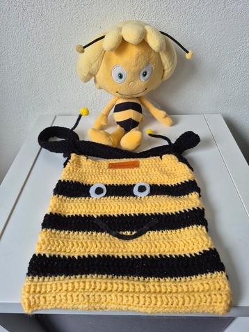 Zelfgehaakt schoudertasje & Maja de Bij  beschikbaar voor biedingen