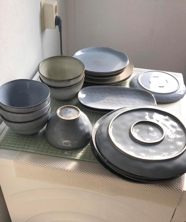 Ottawa Servies van Blokker T.E.A.B, Huis en Inrichting, Keuken | Servies, Gebruikt, Compleet servies, Effen, Aardewerk, Ophalen