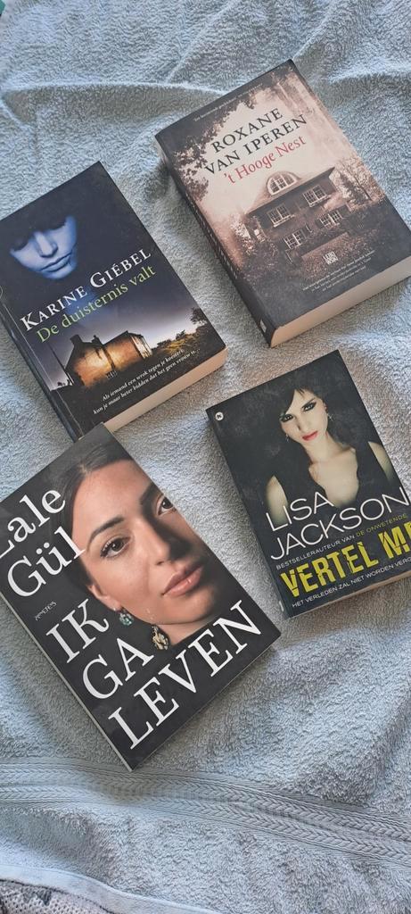 Boekenpakket: Lala Gül, Lisa Jackson, Karin Giebel, Iperen, Boeken, Romans, Ophalen of Verzenden