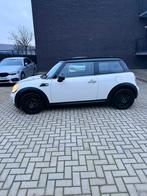 Mini 1.6 ONE 2010 Wit met airco + stoelverwarming, Auto's, Voorwielaandrijving, 40 €/maand, 4 cilinders, 4 stoelen