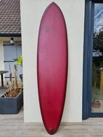Surfboard Plank Midlength 7’4” met 2 Single fins en surfhoes, Watersport en Boten, Golfsurfen, Ophalen, Zo goed als nieuw, Longboard