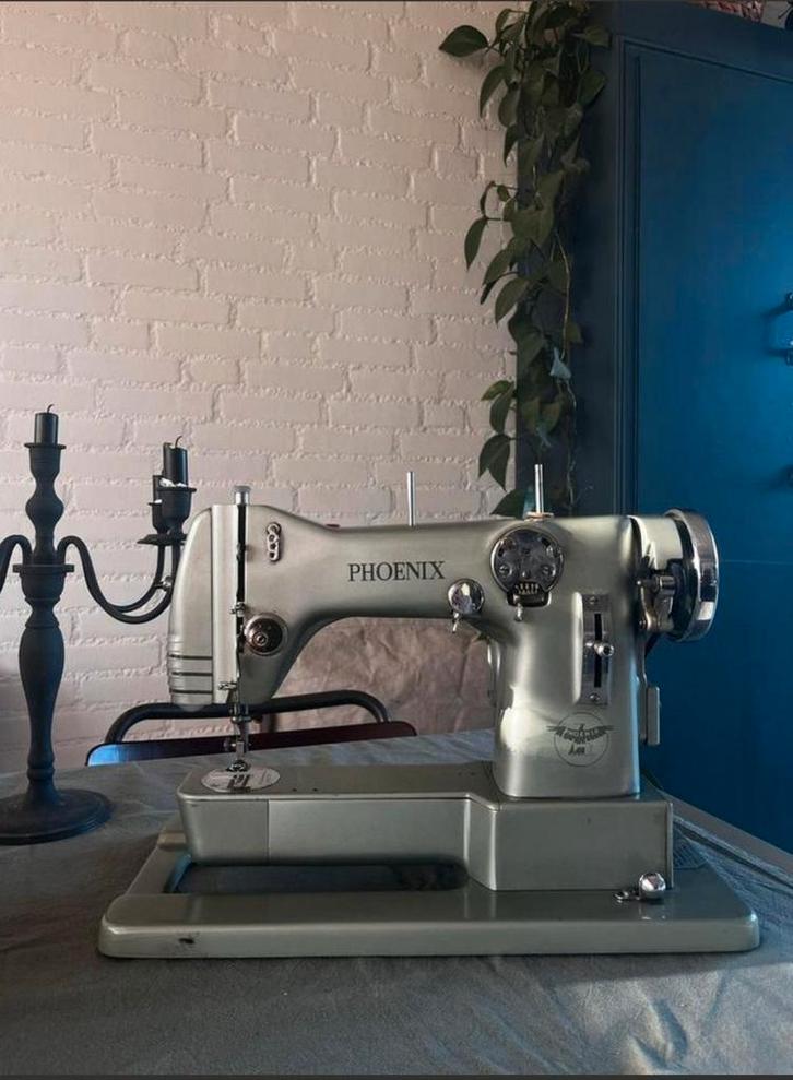 Phoenix 282 Naaimachine - Vintage met Koffer & Handleiding, Antiek en Kunst, Antiek | Naaimachines, Ophalen