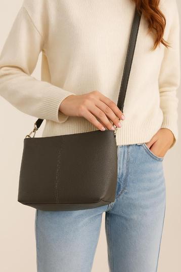 Borse in Pelle schoudertas beschikbaar voor biedingen