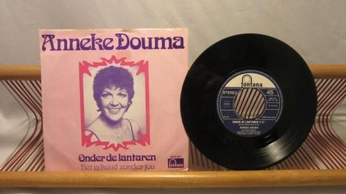 Anneke Douma, Onder De Lantaren (single 7"), Cd's en Dvd's, Vinyl Singles, Gebruikt, Single, Nederlandstalig, 7 inch, Ophalen of Verzenden
