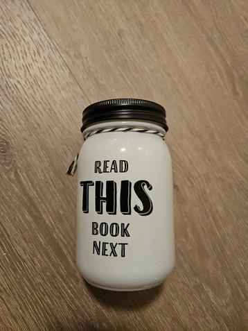 Lees Dit Boek Volgende Pot beschikbaar voor biedingen
