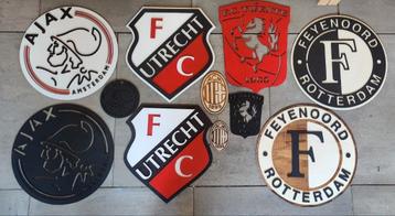 3D houten logo op maat – Naar wens gemaakt  beschikbaar voor biedingen