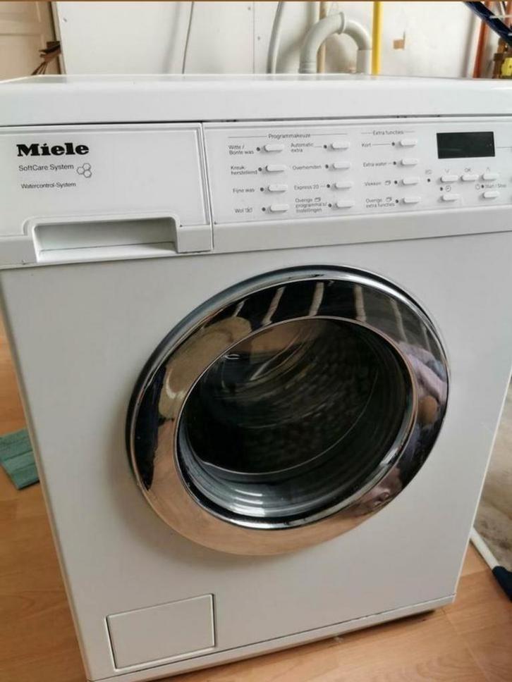 Miele wasmachine wasautomaat 1600 toeren Bezorging mogelijk, Witgoed en Apparatuur, Wasmachines, Voorlader, 6 tot 8 kg, 1200 tot 1600 toeren