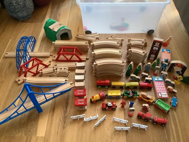 houten treinbaan Brio en Eichhorn, Kinderen en Baby's, Speelgoed | Houten speelgoed, Gebruikt, Overige typen, Ophalen