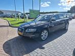 Audi A6 Avant 2.4 Pro Line Business / Uitzonderlijk nette au, Auto's, Audi, Voorwielaandrijving, Gebruikt, Zwart, Handgeschakeld