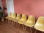 Herman Miller Eames Kuipstoelen - Light Ochre, Huis en Inrichting, Stoelen, Ophalen, Overige materialen, Gebruikt, Overige kleuren