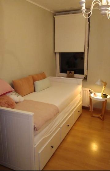 Uitschuifbaar bed Hemnes Ikea beschikbaar voor biedingen