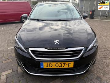Peugeot 308 SW 1.2 PureTech Blue Lease Premium (( mooi luxe  beschikbaar voor biedingen