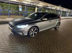 Volvo V40 R-Design 2.0 D3 150PK Geartronic 2020 Grijs, Auto's, Volvo, Stof, Zwart, 4 cilinders, Adaptive Cruise Control
