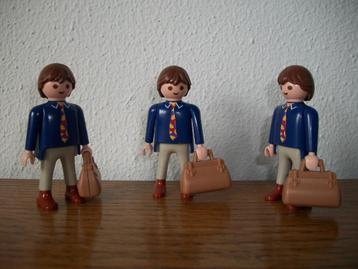 Man met tas / werktas / kantoor beschikbaar voor biedingen