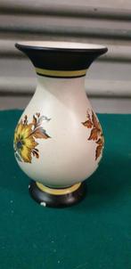 Modica gouda-plateel vaas, Huis en Inrichting, Ophalen of Verzenden, 'T Olde Gre-j, Info@toldegrej.nl, Endepoelstraat 20f Didam