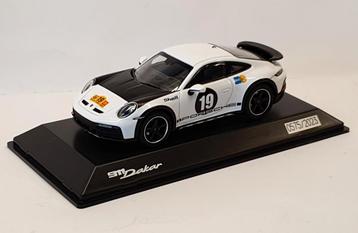 Spark Porsche 911(992) Dakar 2023  1:43 beschikbaar voor biedingen
