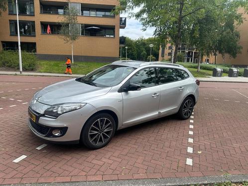 Renault Mégane Estate 1.2 TCe Bose NAP Airco Cruise NAVI PD, Auto's, Renault, Bedrijf, Te koop, Mégane, ABS, Achteruitrijcamera