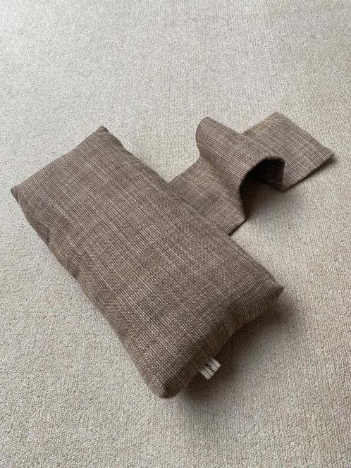 Sale! nieuwe nekkussen ergonomische kussen met contragewicht, Huis en Inrichting, Woonaccessoires | Kussens, Nieuw, Ophalen