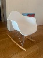 Witte Schommelstoel - Design Klassieker, Huis en Inrichting, Stoelen, Ophalen, Kunststof, Gebruikt, Wit
