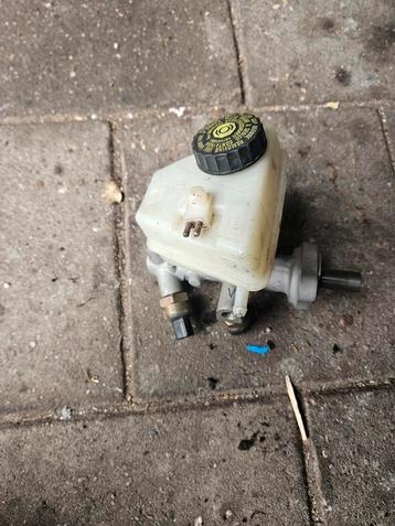 Remcilinder Hoofdremcilinder beschikbaar voor biedingen