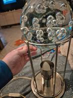 Vintage glazen bol lamp met metalen frame, Gebruikt, Vintage, Ophalen of Verzenden, Glas