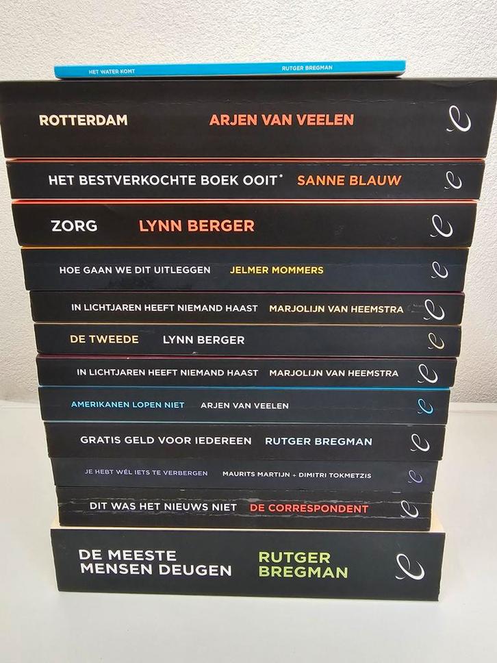 13x de correspondent, Boeken, Romans, Gelezen, Nederland, Ophalen of Verzenden