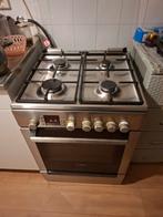 Gasfornuis, deur sluit niet helemaal,  display,vele functies, Huis en Inrichting, Keuken | Complete keukens, Ophalen, Zo goed als nieuw