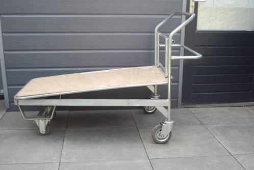 Grote IJzeren Magazijnkar met houten laadvloer fabriekskar., Doe-het-zelf en Verbouw, Transportwagens, Gebruikt, Transportkar