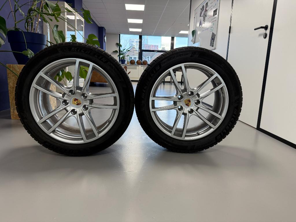 4 Porsche Cayenne velgen 20 inch winterbanden, Auto-onderdelen, Banden en Velgen, Gebruikt, Velg(en), 275 mm, Personenwagen