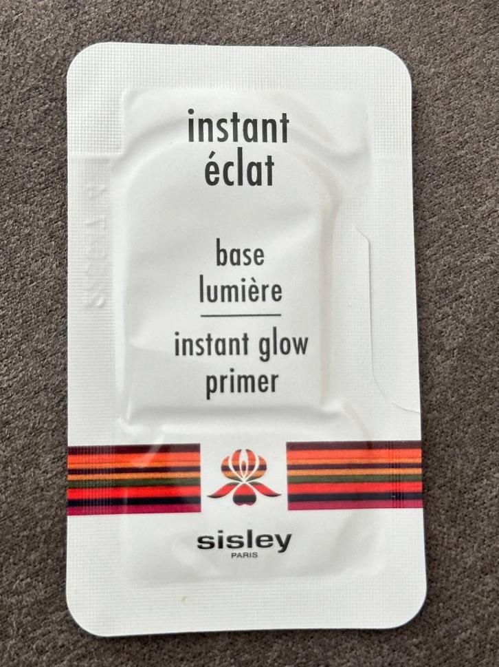 Sisley Instant glow Primer Instant Éclat Base Lumière tester, Sieraden, Tassen en Uiterlijk, Uiterlijk | Cosmetica en Make-up