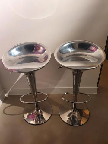 2x ALU BOMBO barkrukken by Magis (aluminium/RVS) beschikbaar voor biedingen