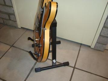 MTE standaard elektr. (bas) gitaren (nieuw, 20231017) beschikbaar voor biedingen