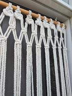 Macramé deurhanger / vliegengordijn, Huis en Inrichting, Stoffering | Gordijnen en Lamellen, Crème, 200 cm of meer, Bohemian, Zo goed als nieuw