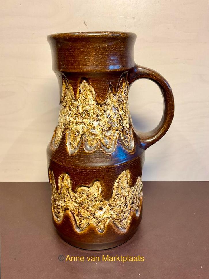 Germany vaas 687/25 (25 cm hoog), Huis en Inrichting, Woonaccessoires | Vazen, Gebruikt, Overige kleuren, Minder dan 50 cm, Aardewerk of Porselein