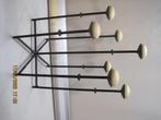 hysteria kandelaar 40 cm hoog 28 cm dia zwart metaal (337, 25 tot 50 cm, Zwart, Ophalen of Verzenden, Zo goed als nieuw