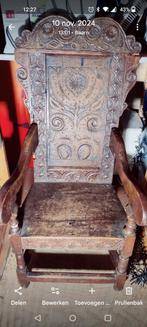 Antieke Kerkstoel met Houtsnijwerk, Ophalen of Verzenden