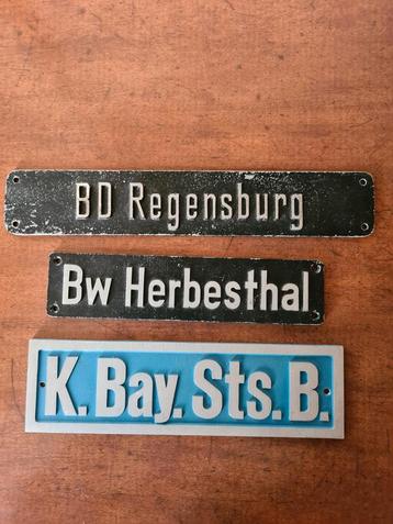 3 Aluminium Platen - Trein/Tram/Metro Borden beschikbaar voor biedingen