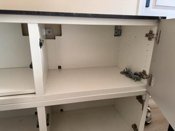 Gratis IKEA Besta - afbeelding 5