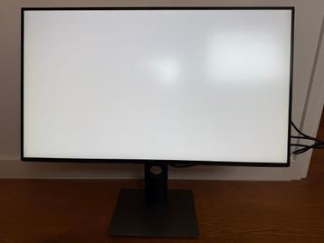 Dell U3219Q - 32" 4K IPS Monitor beschikbaar voor biedingen