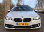 BMW 5-serie Touring 520d High Executive PANO/LEDER/NAVI/FULL, Automaat, Achterwielaandrijving, Euro 6, 2000 kg