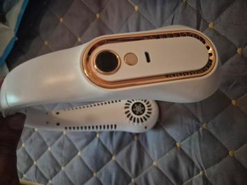 Draagbare Nekventilator - Houd het hoofd koel! beschikbaar voor biedingen