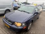 Volvo V40 1.8 Europa Nordic 2004 Airco 192.000 KM, Auto's, Gebruikt, 4 cilinders, Blauw, Leder en Stof