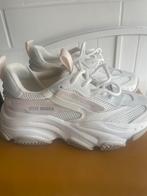 Steve Madden Sneakers Off White/Beige Maat 37, Ophalen of Verzenden, Zo goed als nieuw, Beige, Sneakers of Gympen