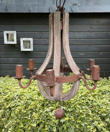 Kroonluchter 6-lamps hanglamp stoer roest hout landelijk beschikbaar voor biedingen