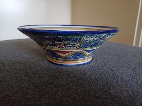 Arum kom, Fries aardewerk, rond 20 cm, in nieuwstaat, Antiek en Kunst, Antiek | Keramiek en Aardewerk, Ophalen of Verzenden