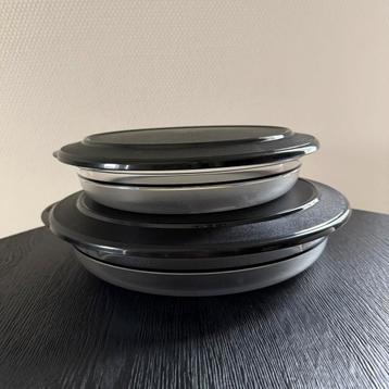 Nieuw! 2 Tupperware Exclusieve schalen serveerschaal schaal beschikbaar voor biedingen
