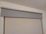 Verduisterd rolgordijn zilverkleurig, Huis en Inrichting, Stoffering | Gordijnen en Lamellen, Ophalen, Gebruikt, 200 cm of meer